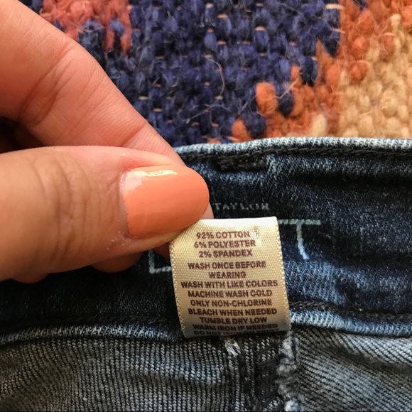 • Loft • Curvy Skinny Ankle denim jeans. Size 2 - Picture 5 of 6